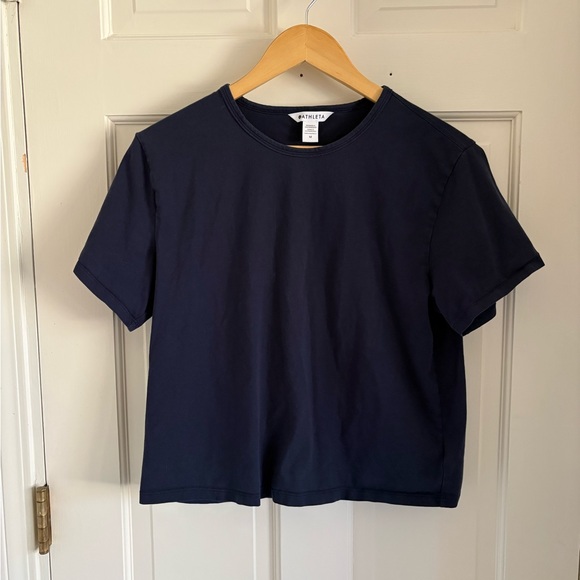 Athleta Navy Blue Essential T-Shirt Size Medium - Picture 3 of 9